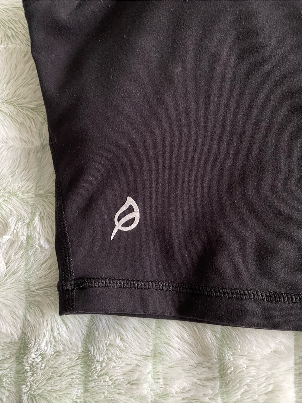 P’tula Cropped Tank with Built-in Bra — Black, Small - Picture 5 of 9